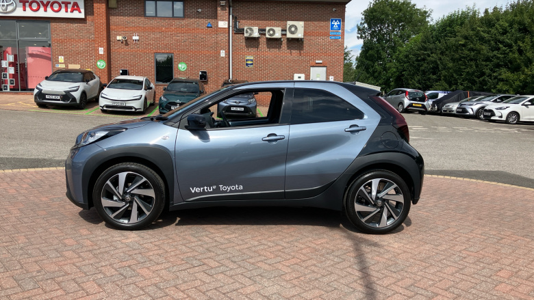 Toyota Aygo X 1.0 VVT-i Edge 5dr Petrol Hatchback